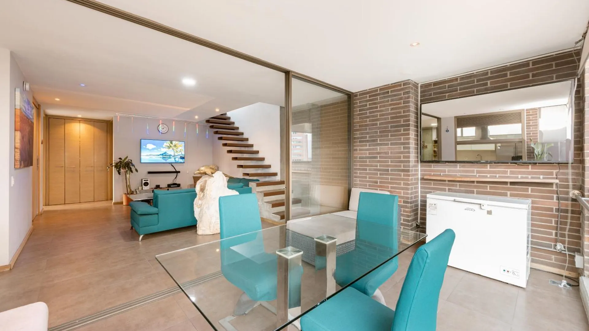 Penthouses Each With Private Sky Bar & Jacuzzi In ميديلين 0*,