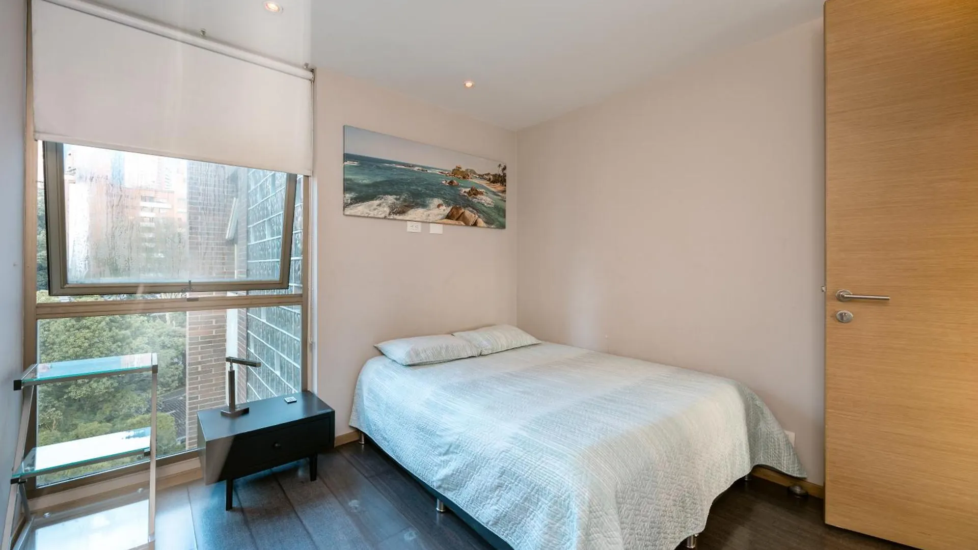 Apartment Penthouses Each With Private Sky Bar & Jacuzzi In Medellin