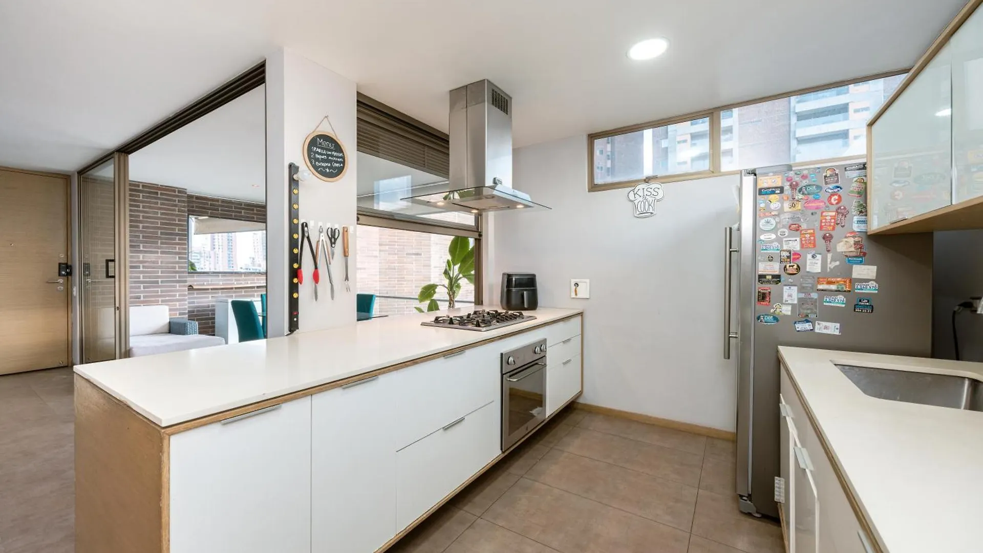 Apartment Penthouses Each With Private Sky Bar & Jacuzzi In Medellin