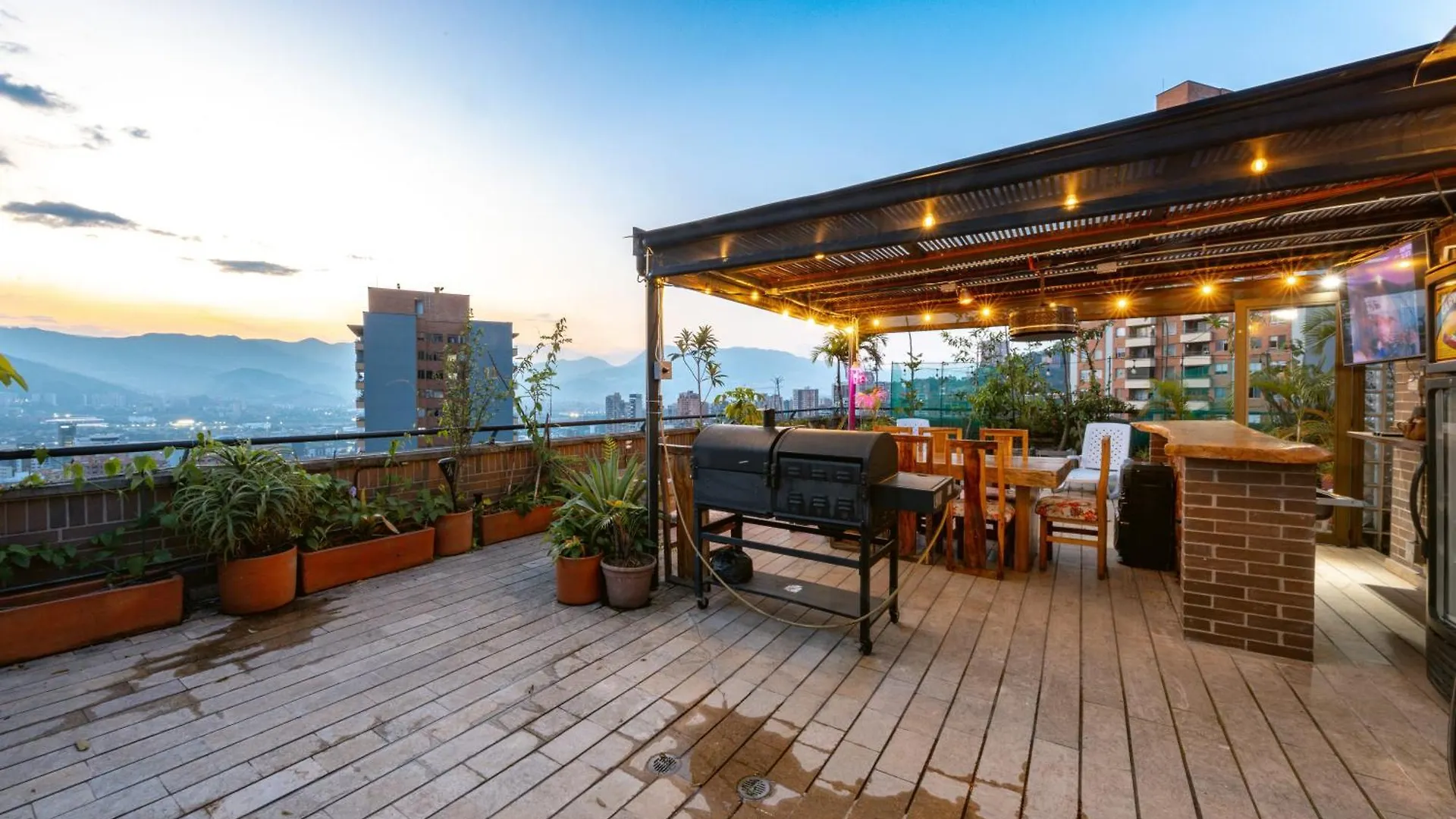 Apartment Penthouses Each With Private Sky Bar & Jacuzzi In Medellin Colombia